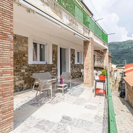Pet Friendly In Prázdninový dům Montecorice