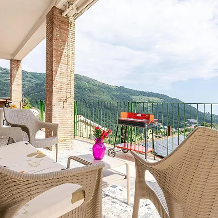 Tatil Evi Beautiful In With Kitchen Montecorice