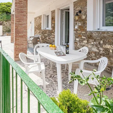 Beautiful In With Kitchen Tatil Evi
